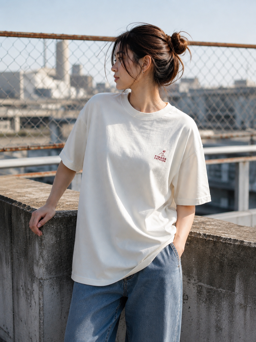 指ってるTシャツ