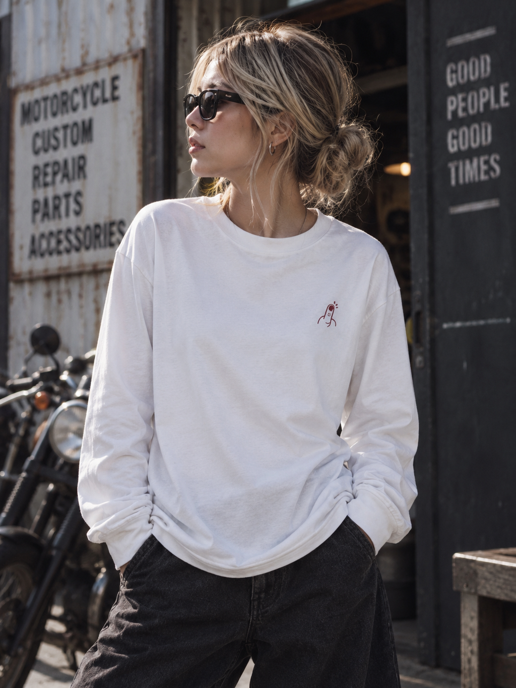 俺たち気にしないバックTシャツ